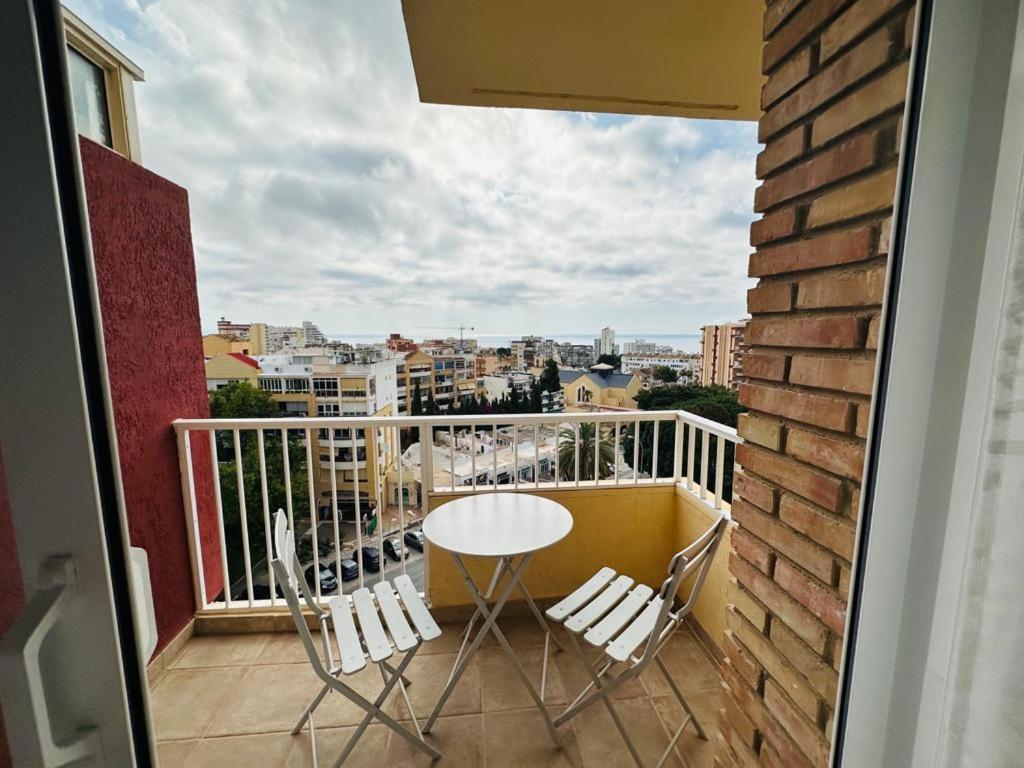 Modern White Studio Benalmádena Exteriör bild