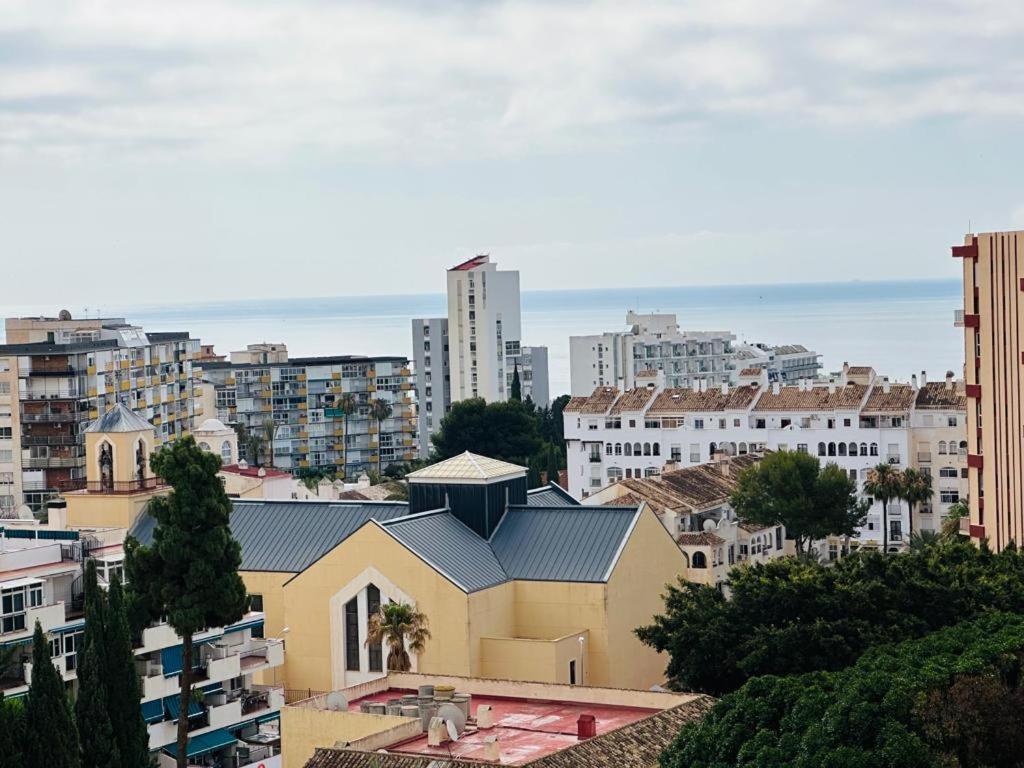 Modern White Studio Benalmádena Exteriör bild